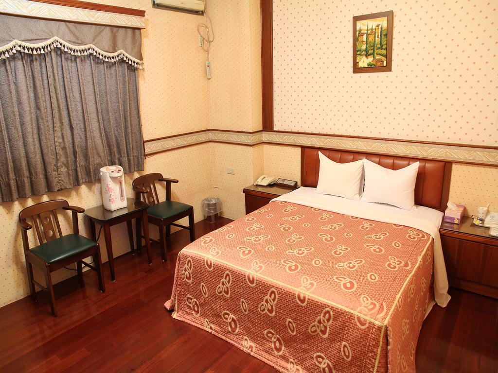 Fukun 5 Motel Jiaoxi Quarto foto